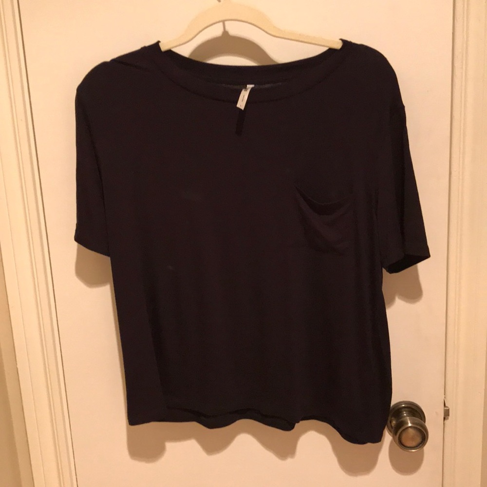 Loose crop top